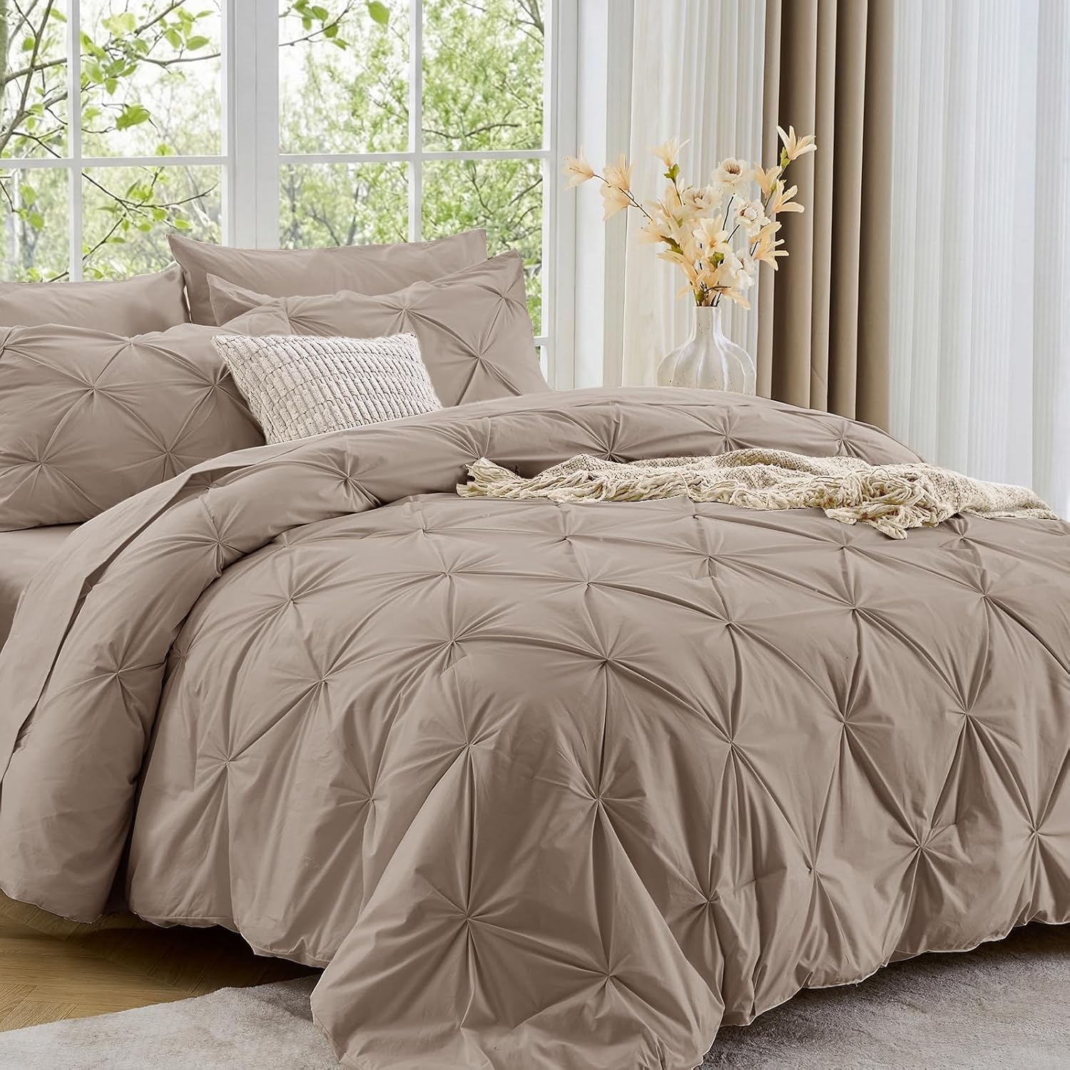 Sasttie Queen Comforter Set, 7-Piece, Beige - Image 37